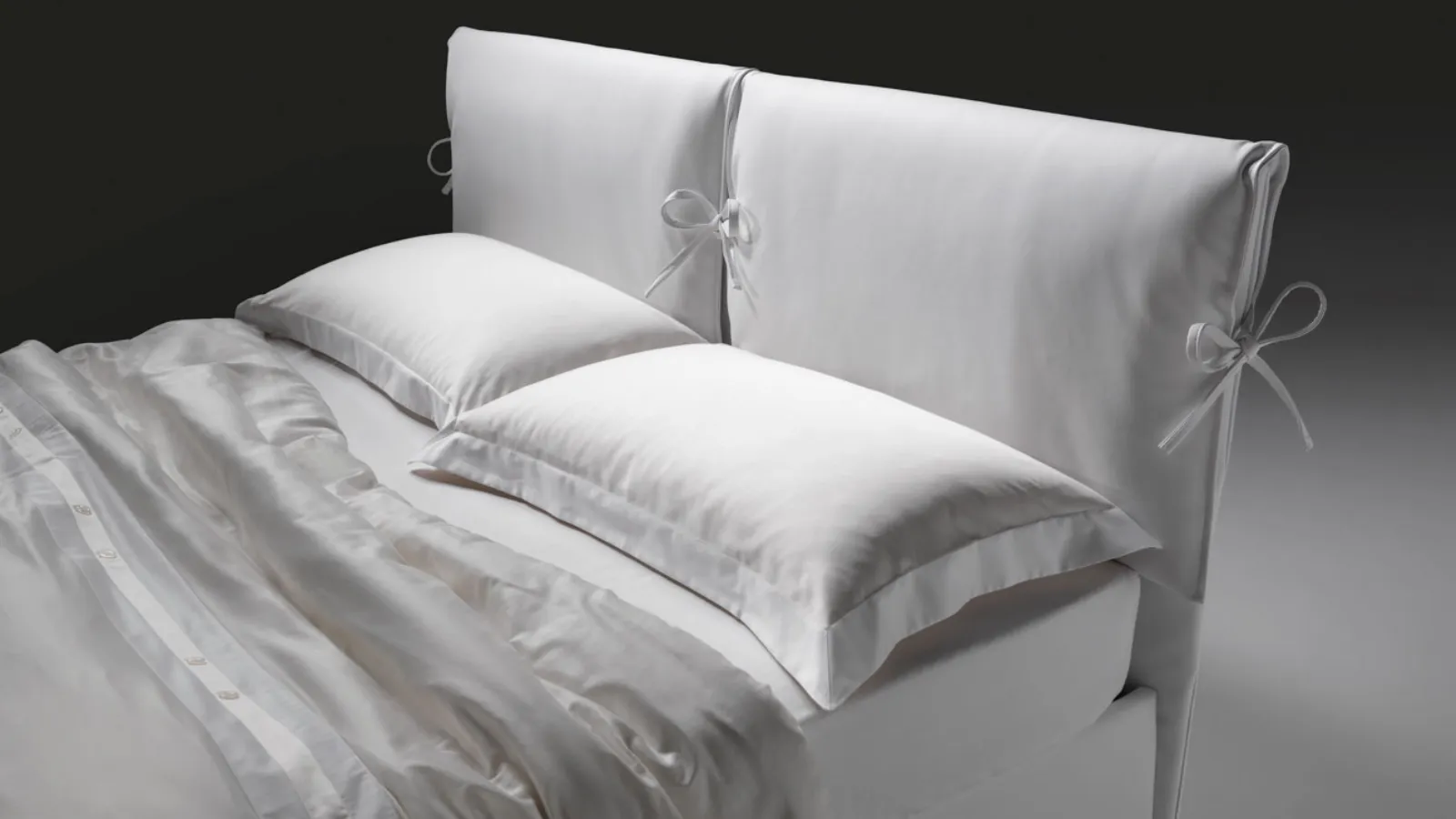 Letto con testiera imbottita Miami di Bemade